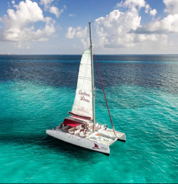 Catamaran Isla Mujeres